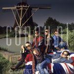 07-09-1989 Lois Lane on location in Holland, by order of the Telegraaf

[keywords]Posed, Mill, Musicians[/keywords]